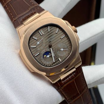 Patek Philippe - Nautilus 5712 Moonphase (8103.2)