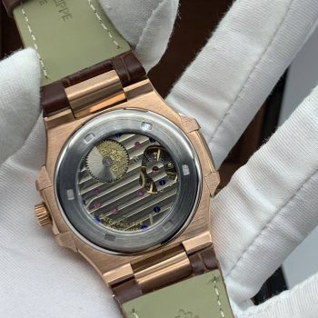 Patek Philippe - Nautilus 5712 Moonphase (8103.2)