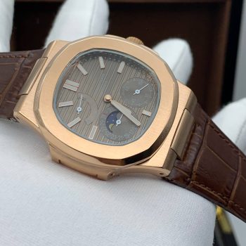 Patek Philippe - Nautilus 5712 Moonphase (8103.2)