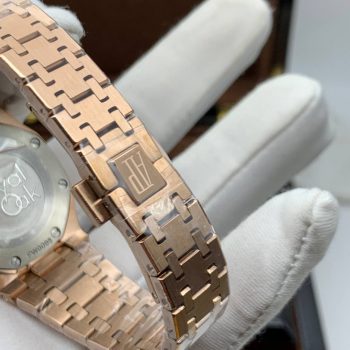 Audemars Piguet - Royal Oak Selfwinding Ladies Diamonds (0175)