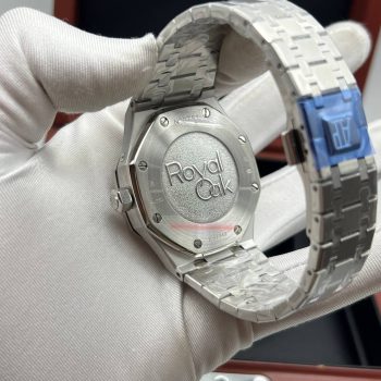 Audemars Piguet - Royal Oak Dual Time (0045.3)