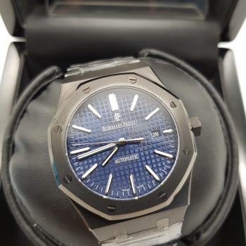 Audemars Piguet - Royal Oak Selfwinding (0143)