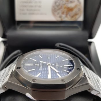 Audemars Piguet - Royal Oak Selfwinding (0143)