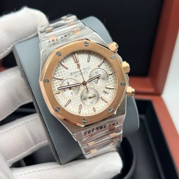 Audemars Piguet - Royal Oak Chronograph Quartz (0055.1)