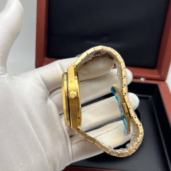 Audemars Piguet - Royal Oak Dual Time (0047.2)