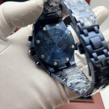 Audemars Piguet - Royal Oak Offshore Chronograph (0043.2)