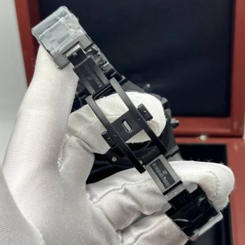 Audemars Piguet - Royal Oak Chronograph (0012.1)