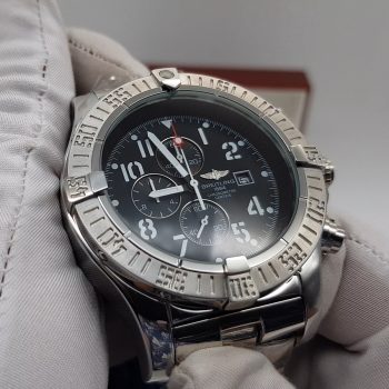 Breitling - Avenger Chronograph (0216)