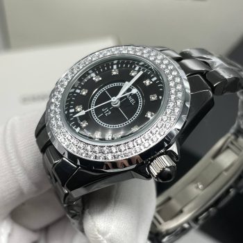 Chanel J12 (1081.1)