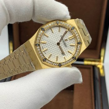 Audemars Piguet - Royal Oak Selfwinding Ladies Diamonds (0178)