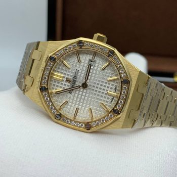 Audemars Piguet - Royal Oak Selfwinding Ladies Diamonds (0178)
