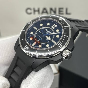 Chanel J12 (1085)