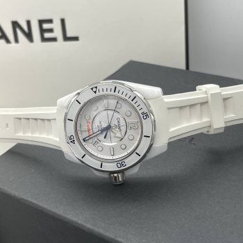 Chanel J12 (1085.1)