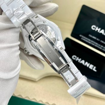 Chanel J12 CALIBER J12.20 (1079)