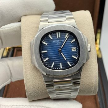 Patek Philippe - Nautilus (8118.2)