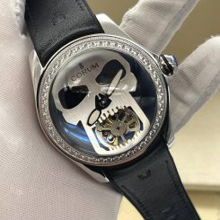 Corum — Bubble Skull (6108)