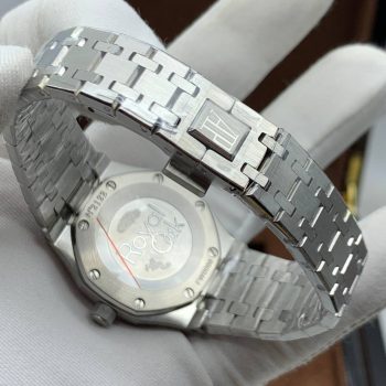 Audemars Piguet — Royal Oak — Selfwinding — Ladies Diamonds (0174.2)