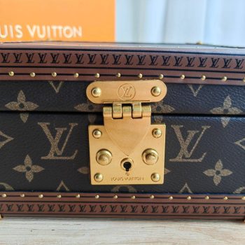 Шкатулка для украшений от компании — Louis Vuitton VL09.1