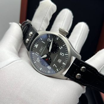 Big Pilot — Die Grosse Fliegeruhr (7408.2)