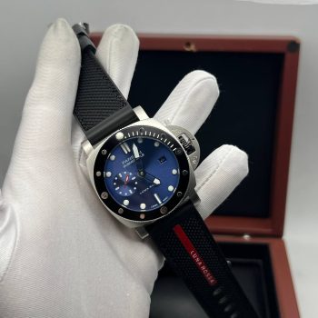 Panerai — Submersible QuarantaQuattro Luna Rossa Ti-Ceramitech (8401.2)