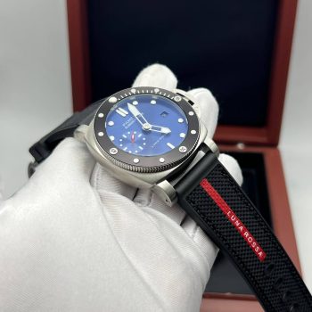 Panerai — Submersible QuarantaQuattro Luna Rossa Ti-Ceramitech (8401.2)