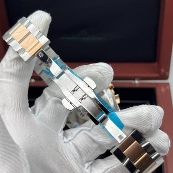 Rado — Hyperchrome Chronograph (8667.5)